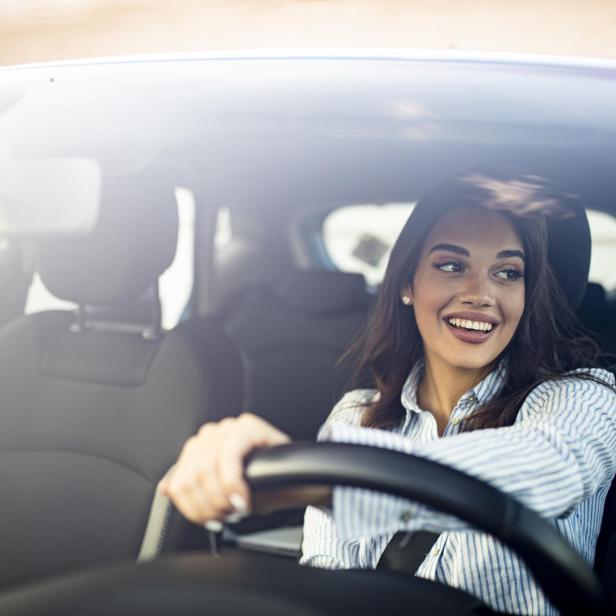 Auto putzen: So schnell haben Sie Sitze & Co. noch nie sauber bekommen