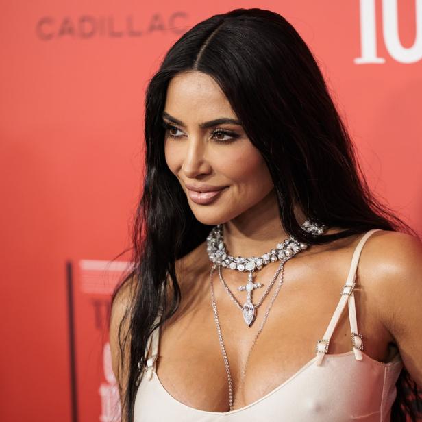 Kim Kardashian revolutioniert den BH.