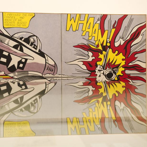 Das Pop-Art-Gemälde „Whaam!“ von Roy Lichtenstein zeigt ein explodierendes Flugzeug.