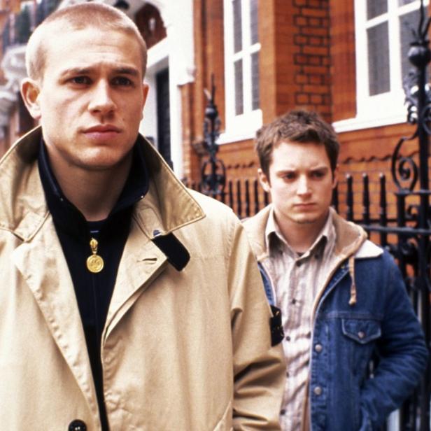 Charlie Hunnam und Elijah Wood in dem Film „Hooligans“.