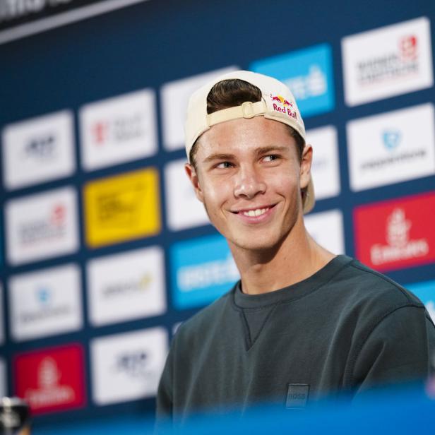 Selbstbewusst abseits der Courts und auf den Plätzen: Joel Schwärzler