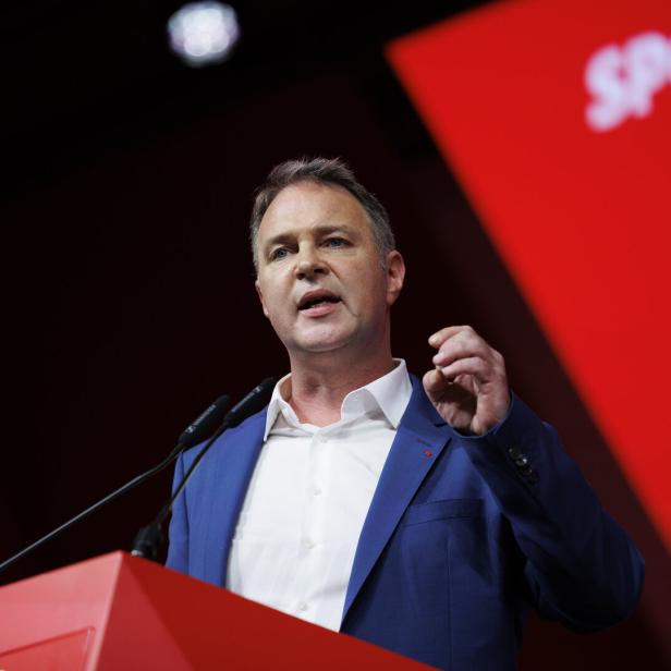 SPÖ-Chef Babler unter Druck: "Ihm wurde die Rute ins Fenster gestellt"