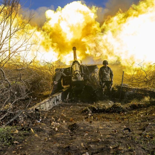 Tschechien will 800.000 Artilleriegranaten für Ukraine aufgetrieben haben