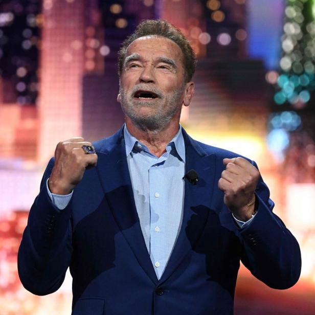 Schwarzenegger: Herzschrittmacher-OP gefährdet "Fubar"-Dreharbeiten nicht