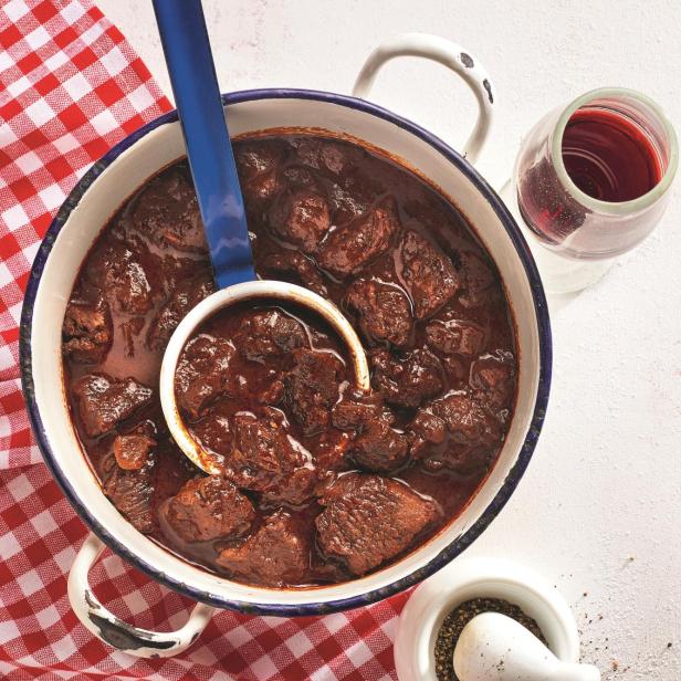 Pfeffer-Rotwein-Gulasch.