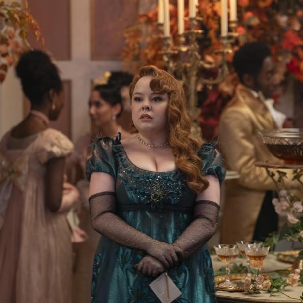 Penelope Featherington auf einem Ball in „Bridgerton“.