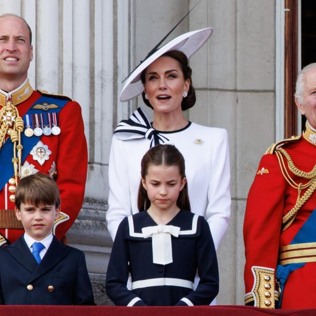 Prinzessin Kate mit William, Charles, George, Charlotte und Louis