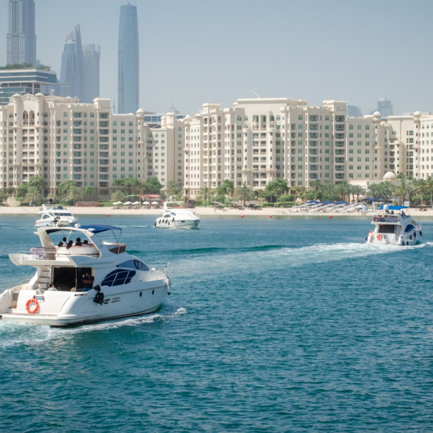 Yacht mieten - Leistbarer Luxus mit Renty in Dubai