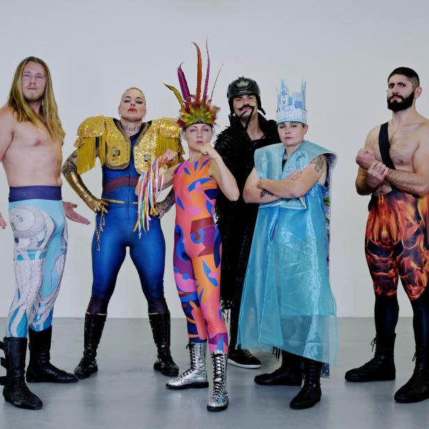 Die Wrestlingshow „Kampf um die Stadt“ ist eine lustvolle Auseinandersetzung mit aktuellen Themen.