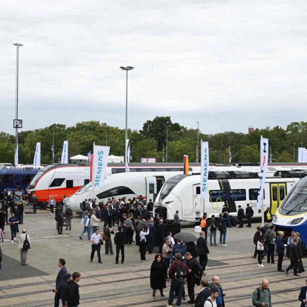 GERMANY-POLITICS-TRANSPORT-FAIR-INNOTRANS