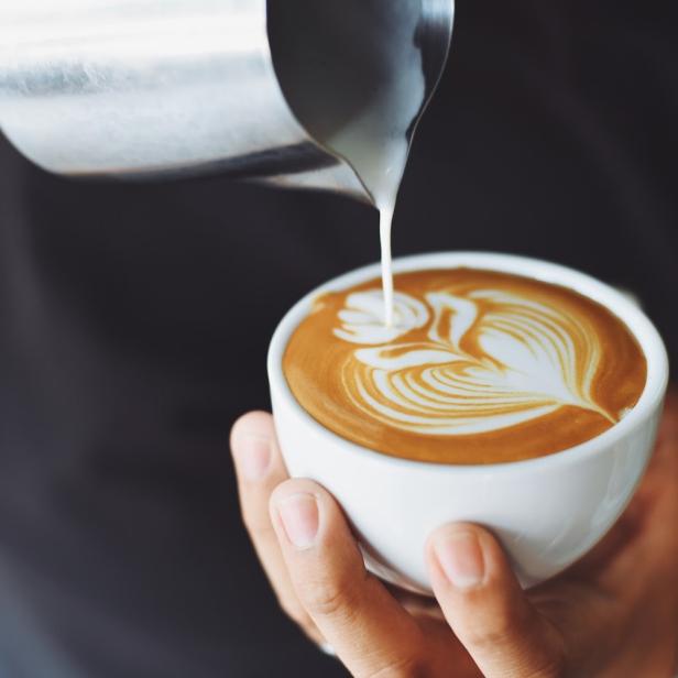 Grün und Belebend: Wie nachhaltig ist Ihr Kaffee wirklich? - Im Gespräch mit Kaffeesalon-Inhaber Daniel Danler