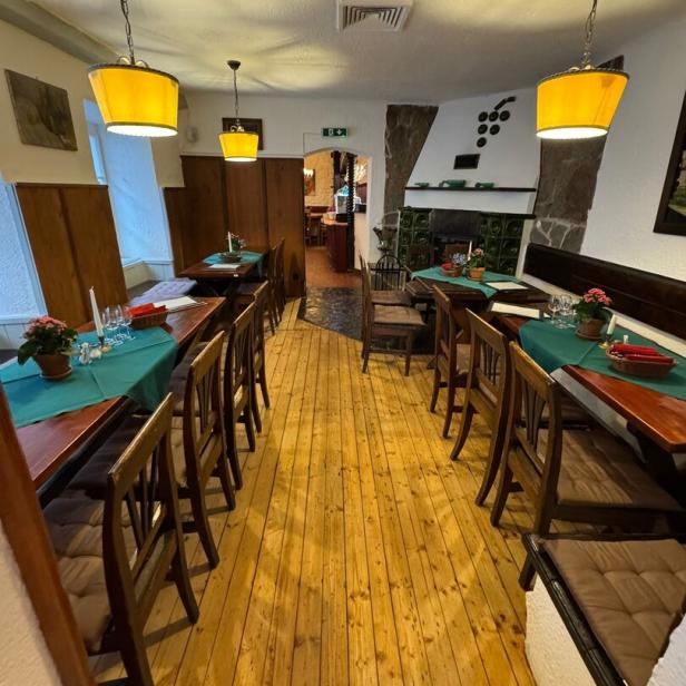 Innenansicht des „Heuriger Zimmermann“ Restaurants.