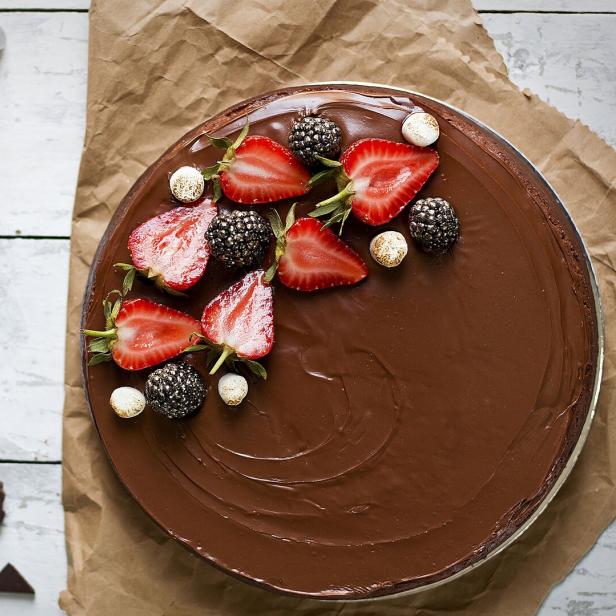 Kakao-Tarte mit Schlag.