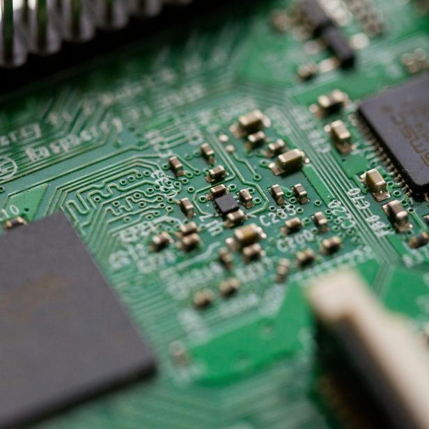 Innovative Lösungen in der Elektronik: So werden moderne Leiterplatten gefertigt