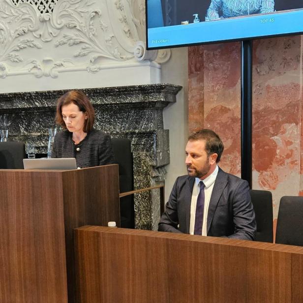 Georg Dornauer stellt sich dem Misstrauensantrag gegen ihn im Landtag