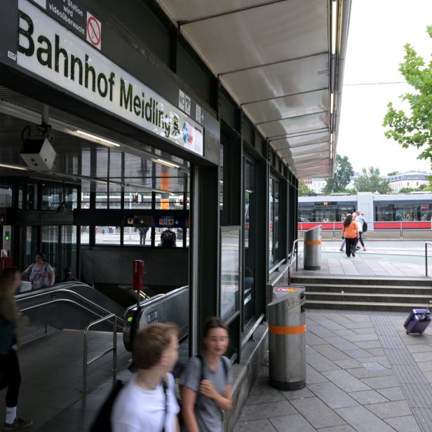 VIER SCHWERVERLETZTE BEI SCHLÄGEREI IN WIEN-MEIDLING