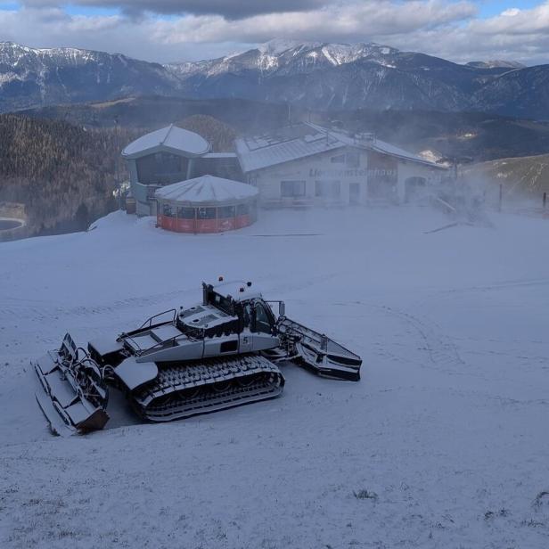 Am Semmering liefen am Freitag bereits die Schneekanonen