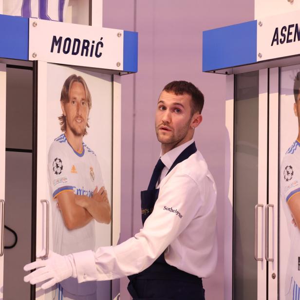 Bei Sotheby's in London wurden die Spinde von Real Madrid versteigert. Der Bestseller: Luca Modric.