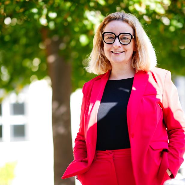 BRIGITTE HÜTTER IST NEUE PRÄSIDENTIN DER UNIVERSITÄTENKONFERENZ