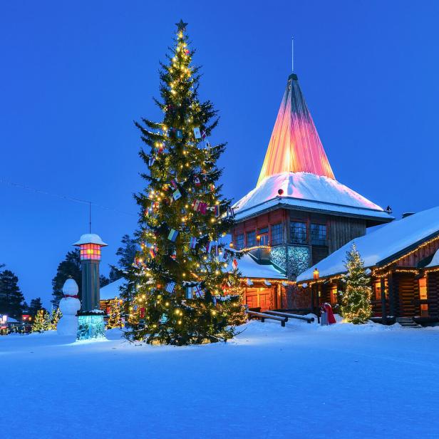 Festliche Stimmung an jedem Tag: Im „Santa Claus Village“ ist der Weihnachtsmann das ganze Jahr über anzutreffen.
