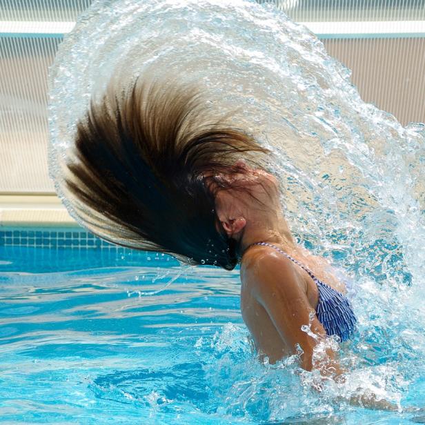 Wasserspaß ohne Sorgen: Wie Poolabdeckungen die Sicherheit erhöhen