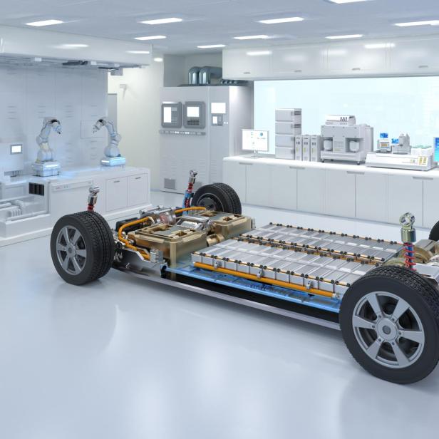 Symbolbild: Akku-Pack eines E-Autos im Labor.