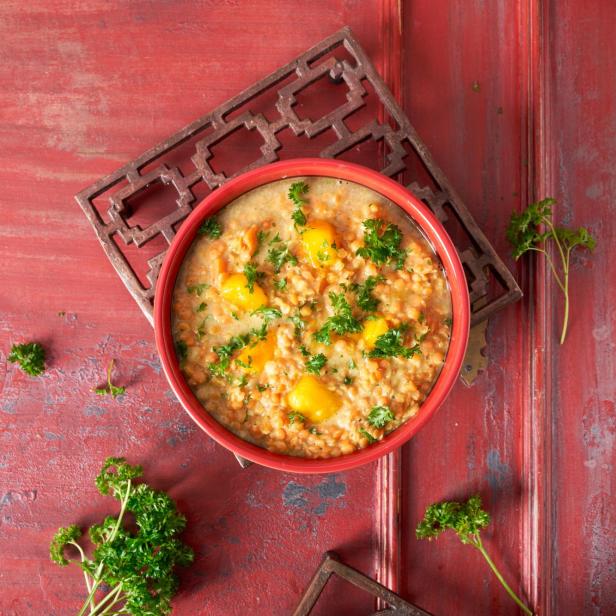 Exotisches Linsencurry.