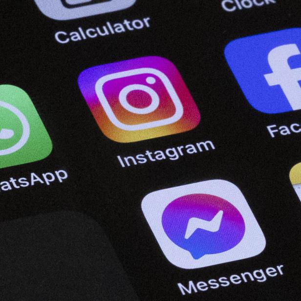 ++ THEMENBILD ++ FACEBOOK / INSTAGRAM / MESSENGER-ÜBERWACHUNG / SOCIAL MEDIA / KOMMUNIKATION / DATENSCHUTZ / WHATSAPP