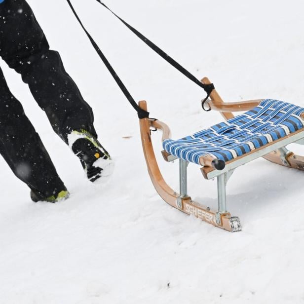 Der Mann war mit einer Rodel verunglückt