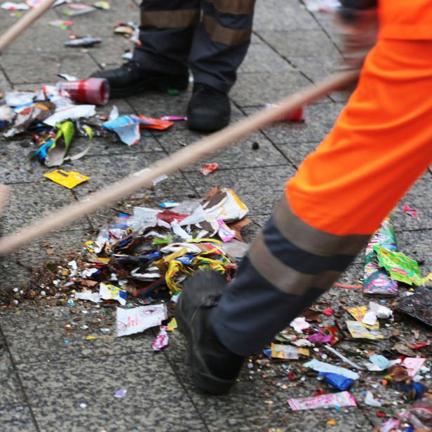 Aufräumen nach Rosenmontag