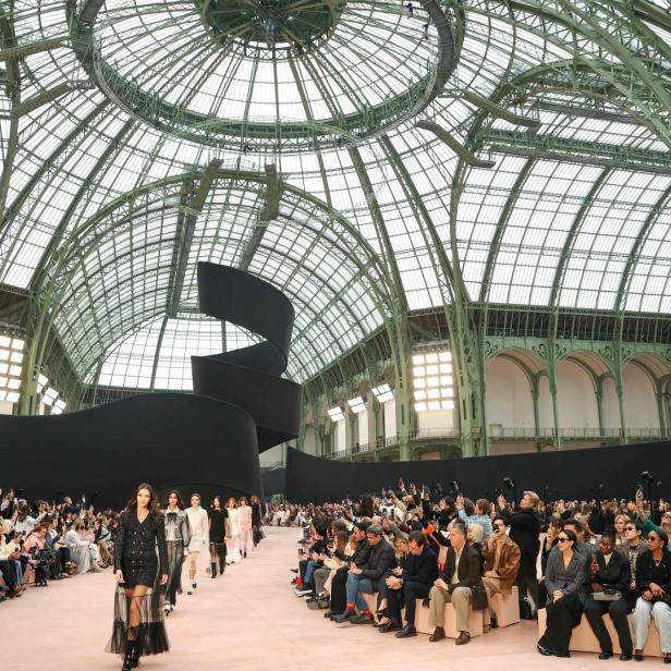 Chanel zeigt die Kollektionen im Grand Palais.