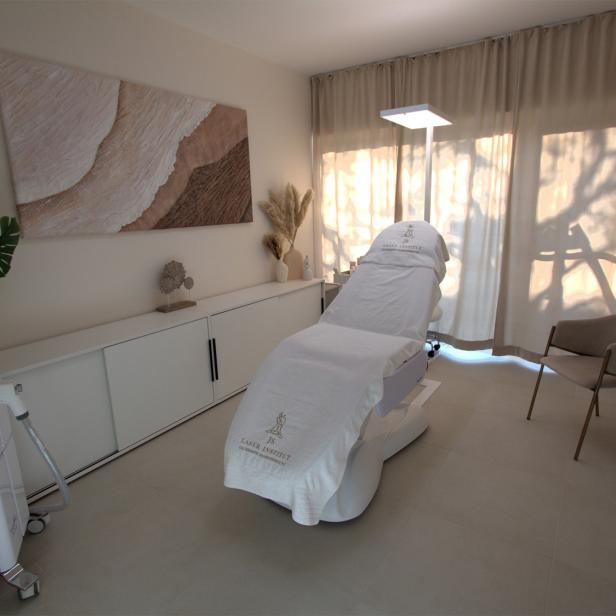 Ein Behandlungszimmer