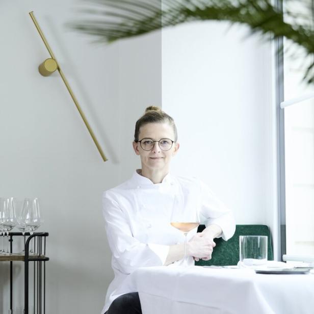 Theresia Palmetzhofer: Die Drei-Hauben-Dortwirtin in ihrem Lokal „Zur Palme“.