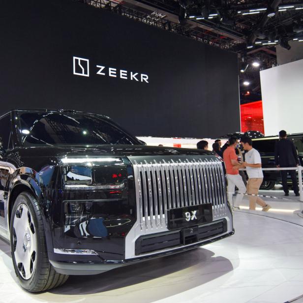 Zeekr 9X: Plug-in-Hybrid-SUV mit 380 km Elektro-Reichweite
