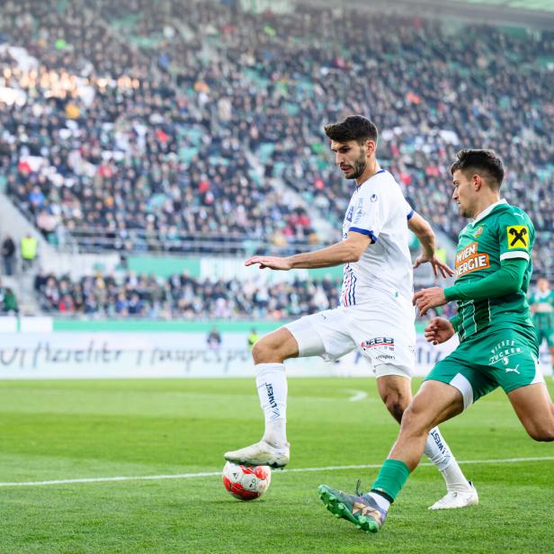 Jonas Auer (re.) und seine Kollegen bei Rapid sind in drei Saisonduellen mit BW Linz ohne Punktgewinn