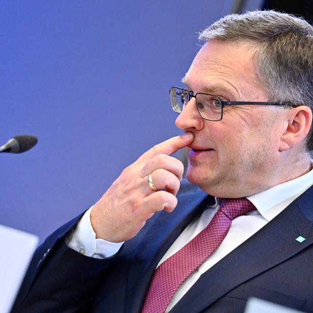 PK SOZIALMINISTERIUM "PFLEGE IST SCHWERARBEIT": WÖGINGER