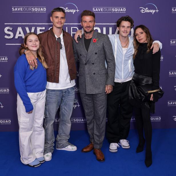 Die Familie Beckham bei einem exklusiven Screening von „Save Our Squad With David Beckham“ auf Disney+.
