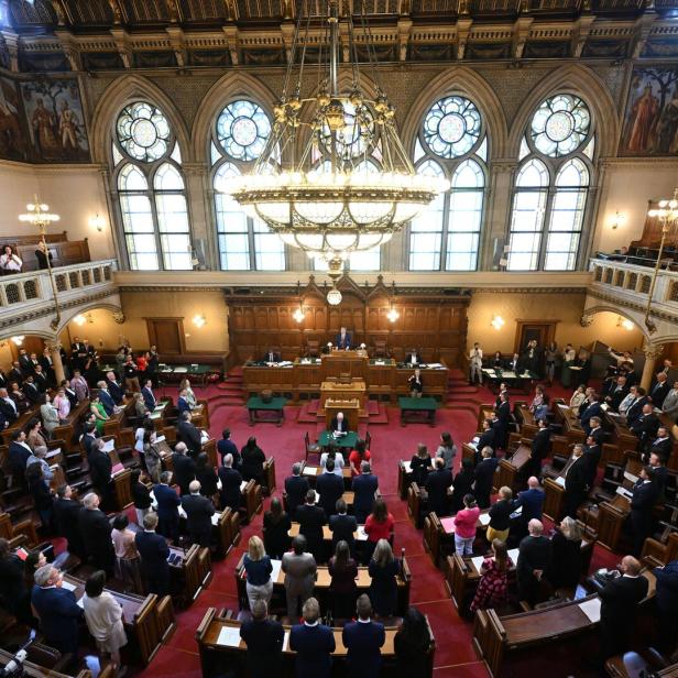 NACH WIEN-WAHL: KONSTITUIERENDE SITZUNGEN DES GEMEINDERATS UND LANDTAGS: LUDWIG (SPÖ)