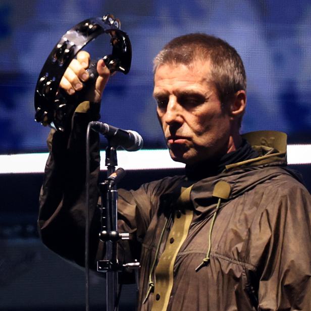 Das erste Konzert von Oasis seit 15 Jahren im Cardiff Principality Stadium.
