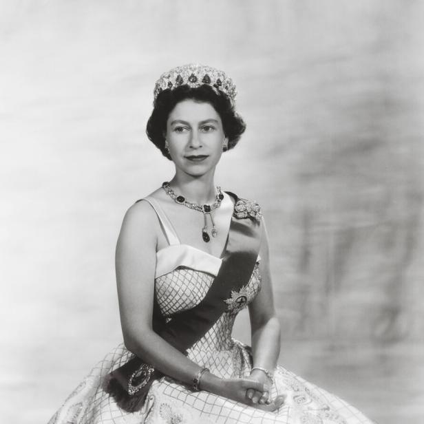 Königin Elizabeth II. bei der „Her Life in Style“-Ausstellung im Buckingham Palace 2026.