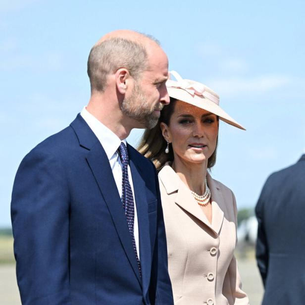 France's President Macron visits Britain