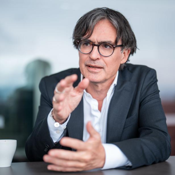 INTERVIEW MIT ORF-"SOMMERGESPRÄCHE"-MODERATOR KLAUS WEBHOFER