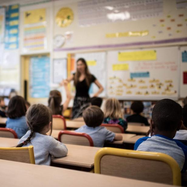 FILES-education-FRANCE-SCHOOL