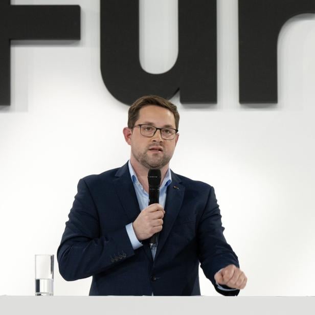 POLITIK: ÖVP OBERÖSTERREICH / 41. ORDENTLICHER LANDESPARTEITAG: HIEGELSBERGER