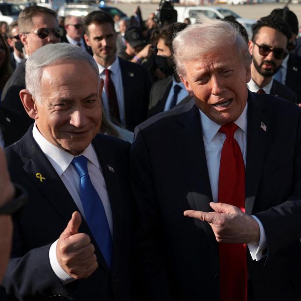 Trump und Netanyahu bei der Air Force 1