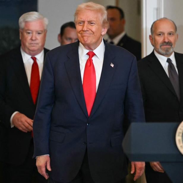 CORRECTION-JAPAN-US-DIPLOMACY