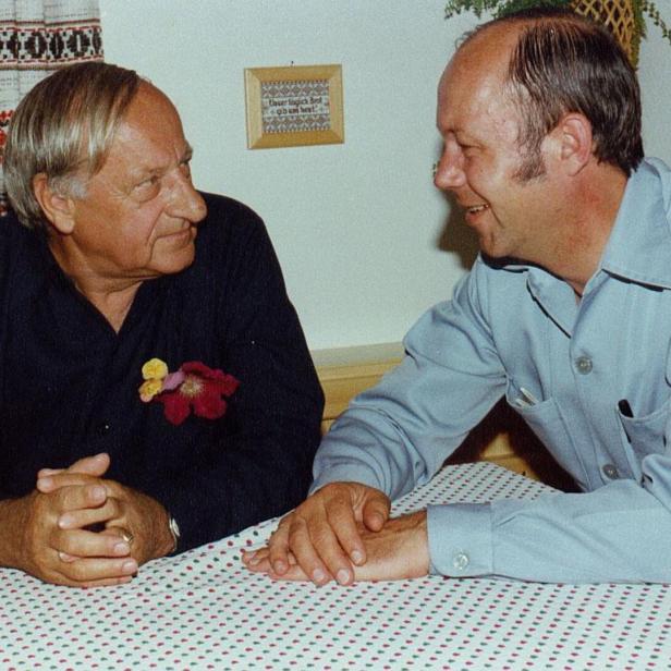 SOS-Kinderdorf-Gründer Gmeiner mit dem langjährigen Präsidenten Kutin.