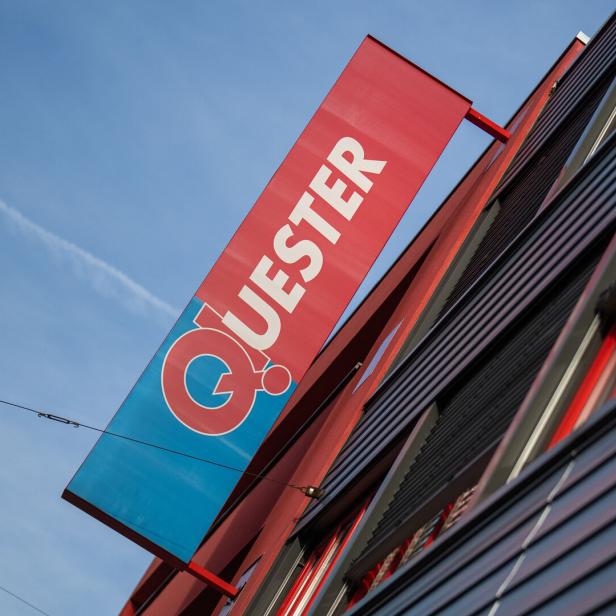 ++ THEMENBILD ++ QUESTER