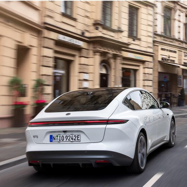 Nio ET5