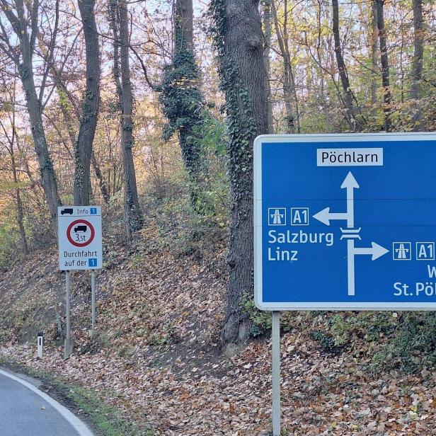 Der Tatort an der Autobahnabfahrt der A1 in Pöchlarn. Acht Jahre blieb der Tote hier unentdeckt.
